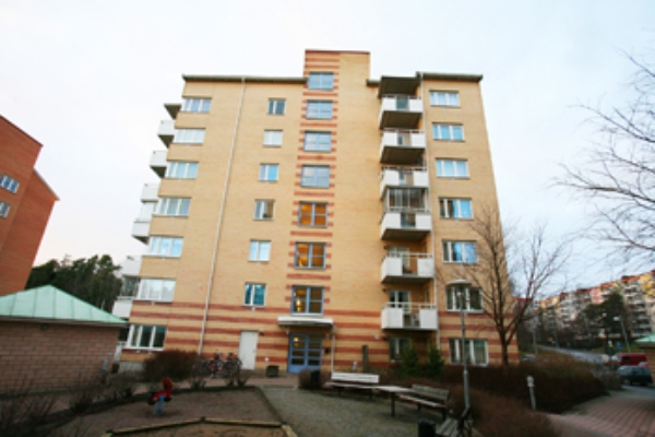 4 rum och kök, Edsberg Öst — 12 129 kr/mån
