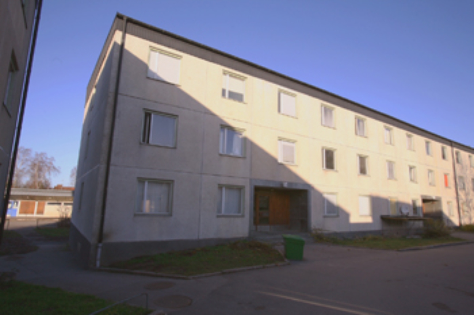 3 rum och kök, Svalgången 25, Svalgången 25 — bild 1 av 1